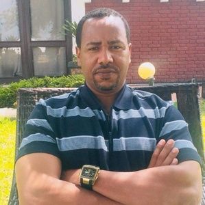 Meet your Posher, Kiros